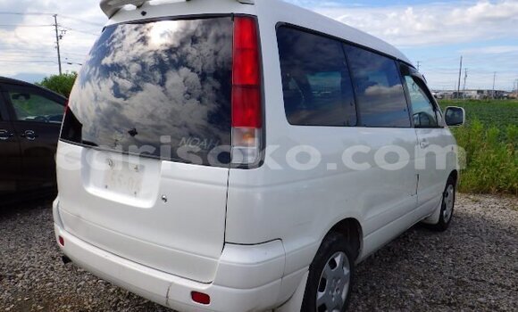 اشتري مستعمل Toyota Noah White سيارة في Kigali في Rwanda اشتري مستعمل Toyota Noah White سيارة في Kigali في Rwanda