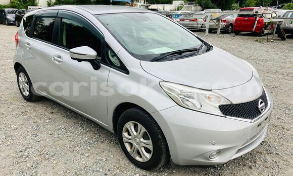 اشتري مستعمل Nissan Note Gris سيارة في Kigali في Rwanda اشتري مستعمل Nissan Note Gris سيارة في Kigali في Rwanda