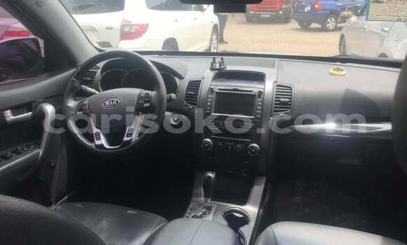 Acheter Occasion Voiture Mercedes-Benz C250 coupe Autre à Kigali, Rwanda Acheter Occasion Voiture Mercedes-Benz C250 coupe Autre à Kigali, Rwanda