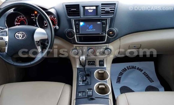 اشتري Imported Toyota Highlander Vert سيارة في Import - Dubai في Rwanda اشتري Imported Toyota Highlander Vert سيارة في Import - Dubai في Rwanda