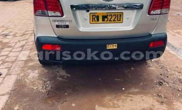 Acheter Occasion Voiture Kia Sorento Autre à Kigali, Rwanda Acheter Occasion Voiture Kia Sorento Autre à Kigali, Rwanda