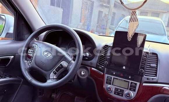 Acheter Occasion Voiture Hyundai Santa Fe Autre à Kigali, Rwanda Acheter Occasion Voiture Hyundai Santa Fe Autre à Kigali, Rwanda