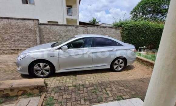 Buy Used Hyundai Sonata Other Car in Kigali in Rwanda Buy Used Hyundai Sonata Other Car in Kigali in Rwanda