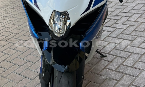 اشتري مستعمل Suzuki GSX–R Blue دراجة نارية في Kigali في Rwanda اشتري مستعمل Suzuki GSX–R Blue دراجة نارية في Kigali في Rwanda