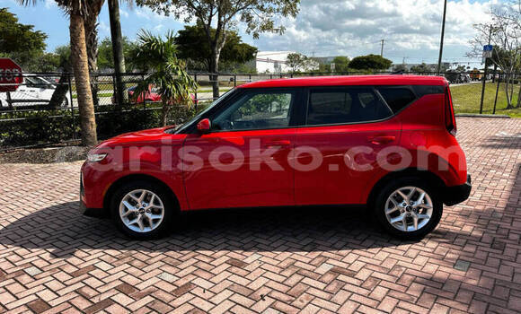 Acheter Occasion Voiture Kia Soul Rouge à Kigali, Rwanda