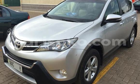 اشتري مستعمل Toyota RAV4 Gris سيارة في Gicumbi في Rwanda اشتري مستعمل Toyota RAV4 Gris سيارة في Gicumbi في Rwanda