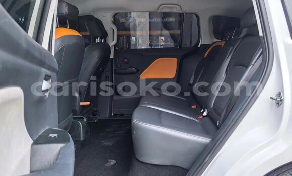 Acheter Neuf Voiture Faw City Golf White à Kigali, Rwanda Acheter Neuf Voiture Faw City Golf White à Kigali, Rwanda