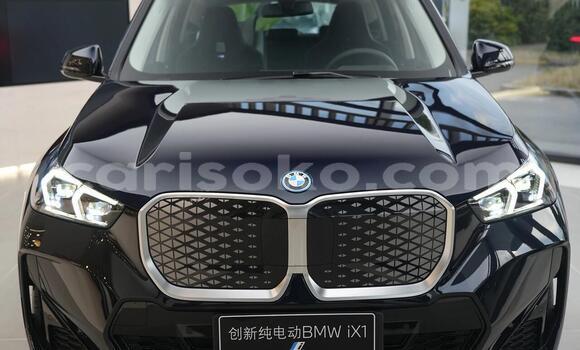 Acheter Neuf Voiture BMW X1 Noir à Kigali, Rwanda Acheter Neuf Voiture BMW X1 Noir à Kigali, Rwanda