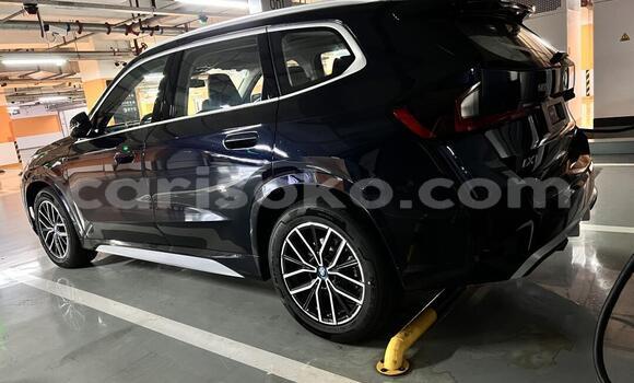 Acheter Neuf Voiture BMW X1 Noir à Kigali, Rwanda Acheter Neuf Voiture BMW X1 Noir à Kigali, Rwanda
