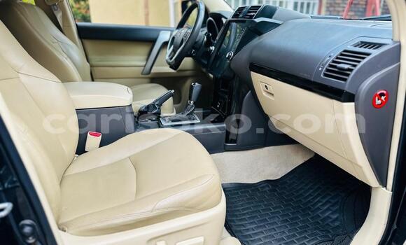 Acheter Occasion Voiture Toyota Land Cruiser Prado Autre à Kigali, Rwanda Acheter Occasion Voiture Toyota Land Cruiser Prado Autre à Kigali, Rwanda