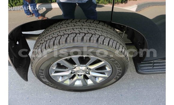 Acheter Import Voiture Toyota Prado Blanc à Import - Dubai, Rwanda Acheter Import Voiture Toyota Prado Blanc à Import - Dubai, Rwanda