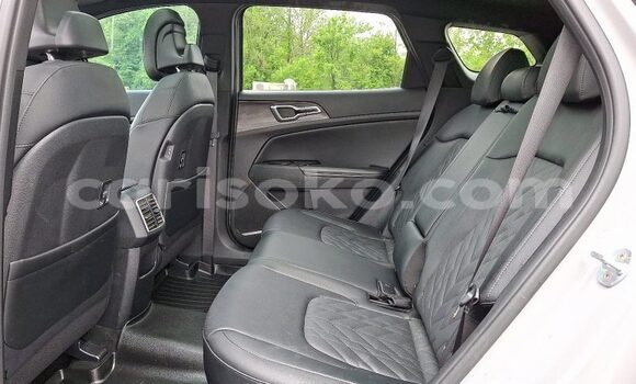 Acheter Occasion Voiture Kia Sportage Grey/silver à Kigali, Rwanda Acheter Occasion Voiture Kia Sportage Grey/silver à Kigali, Rwanda