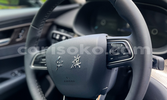 Acheter Neuf Voiture Hongqi E-qm5 Noir à Kigali, Rwanda Acheter Neuf Voiture Hongqi E-qm5 Noir à Kigali, Rwanda