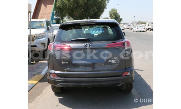 Acheter Import Voiture Toyota RAV4 Autre à Import - Dubai, Rwanda Acheter Import Voiture Toyota RAV4 Autre à Import - Dubai, Rwanda