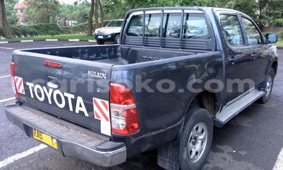 اشتري مستعمل Toyota Hilux Autre سيارة في Gicumbi في Rwanda اشتري مستعمل Toyota Hilux Autre سيارة في Gicumbi في Rwanda