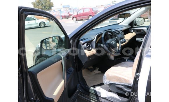 Acheter Import Voiture Toyota RAV4 Autre à Import - Dubai, Rwanda Acheter Import Voiture Toyota RAV4 Autre à Import - Dubai, Rwanda
