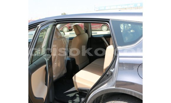 Acheter Import Voiture Toyota RAV4 Autre à Import - Dubai, Rwanda Acheter Import Voiture Toyota RAV4 Autre à Import - Dubai, Rwanda