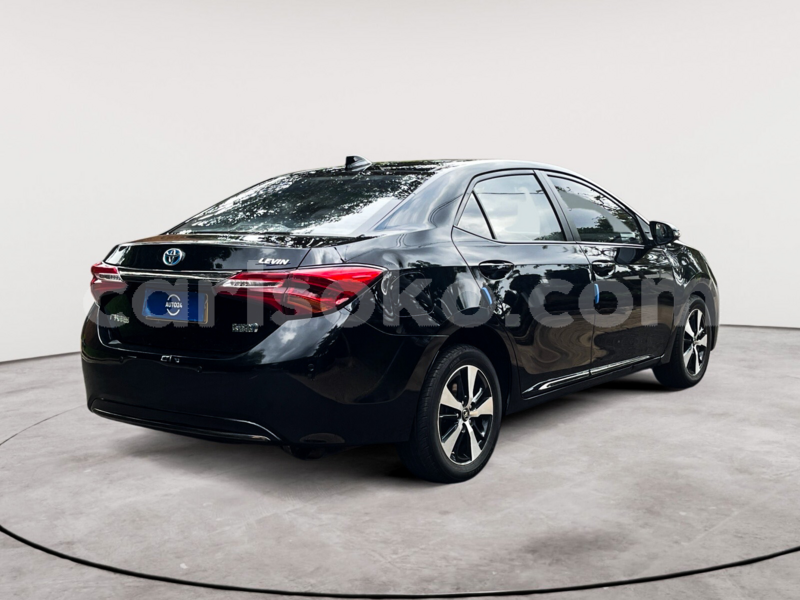 Big with watermark toyota corolla rwanda kigali 19720