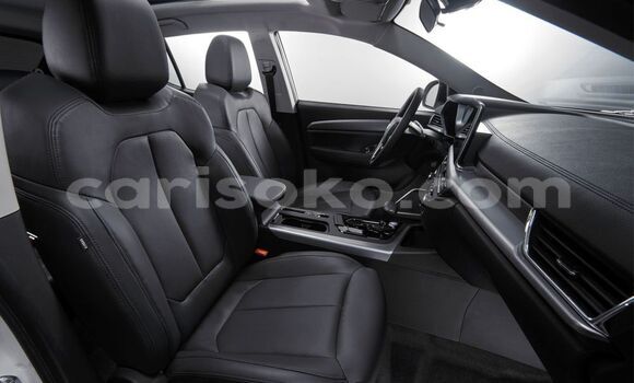 Acheter Neuf Voiture Changan Cs55 Grey/silver à Kigali, Rwanda Acheter Neuf Voiture Changan Cs55 Grey/silver à Kigali, Rwanda