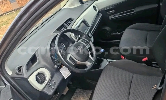 Acheter Occasion Voiture Toyota Yaris Autre à Gikongoro, Gikongoro Acheter Occasion Voiture Toyota Yaris Autre à Gikongoro, Gikongoro