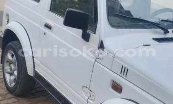 Acheter Occasion Voiture Suzuki Samurai Autre à Kigali, Rwanda Acheter Occasion Voiture Suzuki Samurai Autre à Kigali, Rwanda