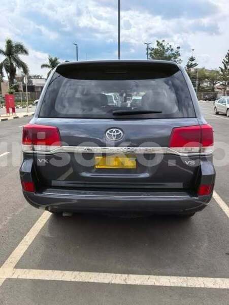 Big with watermark toyota land cruiser rwanda kigali 19821