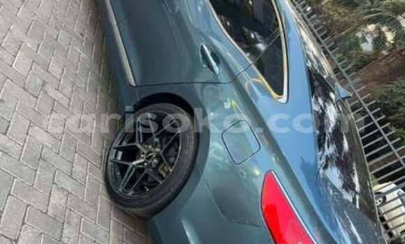 Acheter Occasion Voiture Hyundai Grandeur Autre à Kigali, Rwanda Acheter Occasion Voiture Hyundai Grandeur Autre à Kigali, Rwanda