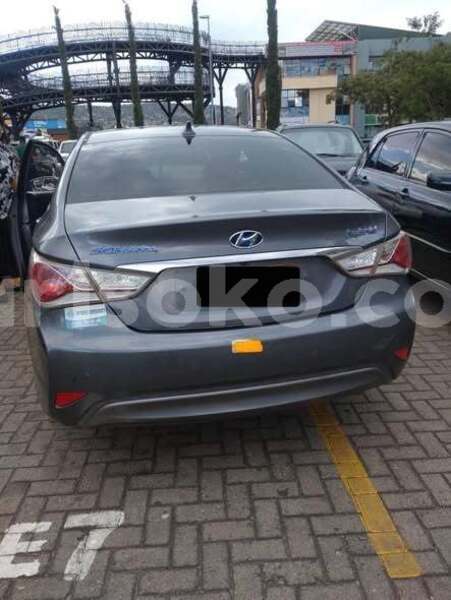 Big with watermark hyundai sonata rwanda kigali 19825