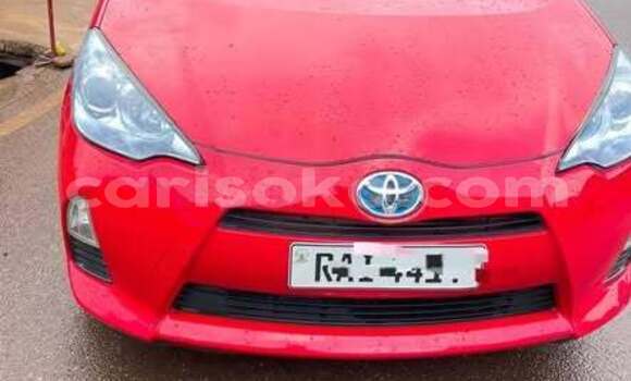Acheter Occasion Voiture Toyota Aqua Autre à Kigali, Rwanda Acheter Occasion Voiture Toyota Aqua Autre à Kigali, Rwanda