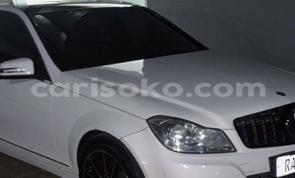 Buy Used Mercedes-Benz 200 Black Car in Kigali in Rwanda Buy Used Mercedes-Benz 200 Black Car in Kigali in Rwanda