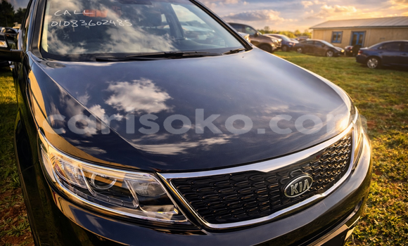اشتري Imported Kia Sorento Noir سيارة في Kigali في Rwanda