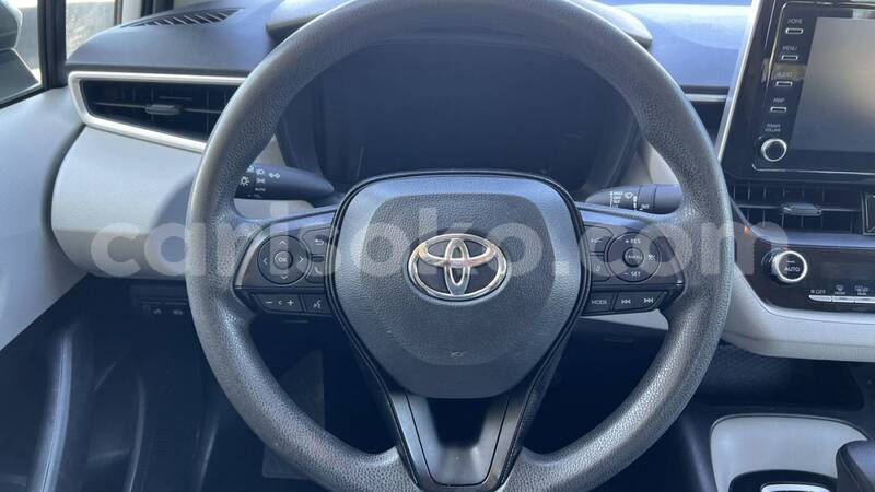 Big with watermark toyota corolla rwanda kigali 19841