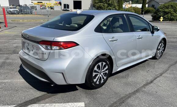 اشتري مستعمل Toyota Corolla Gris سيارة في Kigali في Rwanda اشتري مستعمل Toyota Corolla Gris سيارة في Kigali في Rwanda