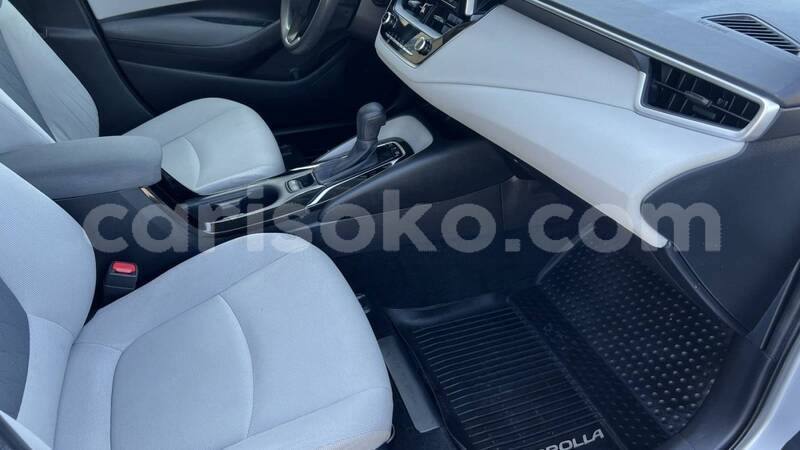 Big with watermark toyota corolla rwanda kigali 19841