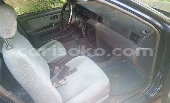 Acheter Occasion Voiture Nissan Almera Black à Kigali, Rwanda Acheter Occasion Voiture Nissan Almera Black à Kigali, Rwanda