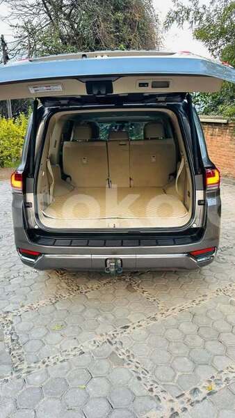 Big with watermark toyota avensis verso rwanda kigali 19864