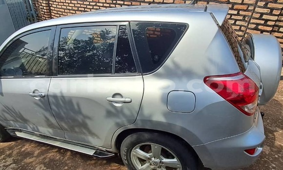 Acheter Occasion Voiture Toyota RAV4 Gris à Kigali, Rwanda