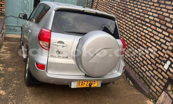 Buy Used Toyota RAV4 Silver Car in Kigali in Rwanda Buy Used Toyota RAV4 Silver Car in Kigali in Rwanda