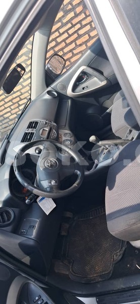 Big with watermark toyota rav4 rwanda kigali 19865