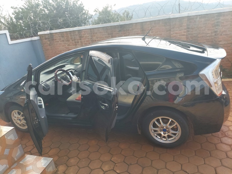 Big with watermark toyota prius rwanda kigali 19874
