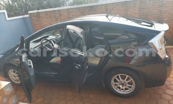 Acheter Occasion Voiture Toyota Prius Black à Kigali, Rwanda