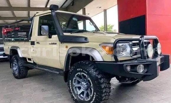Acheter Occasion Voiture Toyota Land Cruiser Beige à Ruhengeri, Ruhengeri