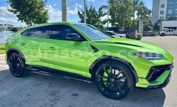 Acheter Occasion Voiture Lamborghini Urus Green à Nyarugenge, Kigali city