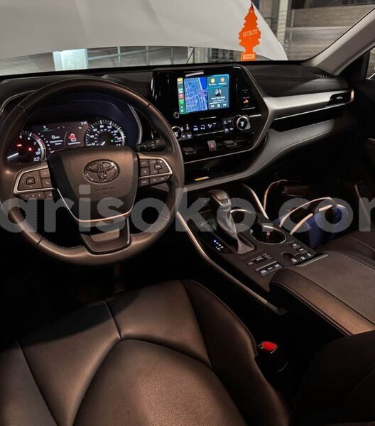 Big with watermark toyota highlander rwanda kigali 19879