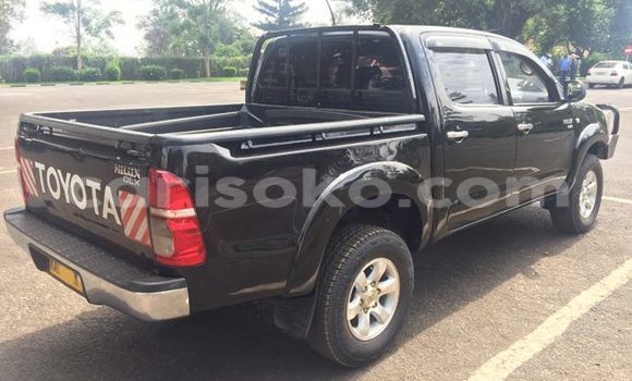 اشتري مستعمل Toyota Hilux Noir سيارة في Gicumbi في Rwanda اشتري مستعمل Toyota Hilux Noir سيارة في Gicumbi في Rwanda