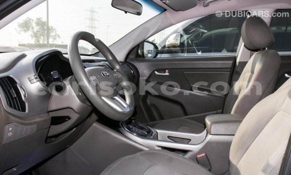 Acheter Import Voiture Kia Sportage Marron à Import - Dubai, Rwanda Acheter Import Voiture Kia Sportage Marron à Import - Dubai, Rwanda