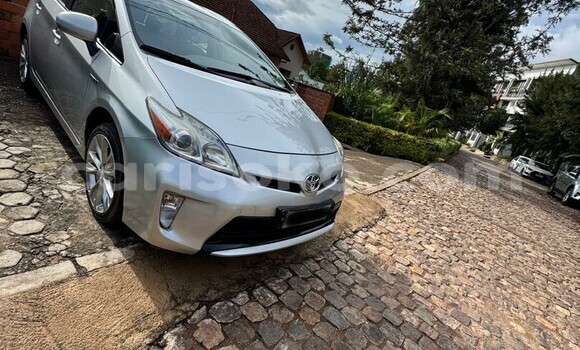 Buy Used Toyota Prius Silver Car in Kigali in Rwanda Buy Used Toyota Prius Silver Car in Kigali in Rwanda