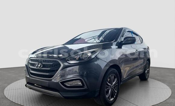 Acheter Occasion Voiture Hyundai Tucson Grey/silver à Kigali, Rwanda Acheter Occasion Voiture Hyundai Tucson Grey/silver à Kigali, Rwanda