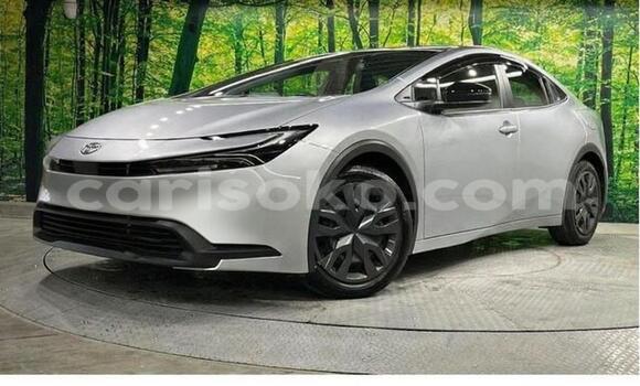 اشتري مستعمل Toyota Prius Silver/black سيارة في Huye في Rwanda اشتري مستعمل Toyota Prius Silver/black سيارة في Huye في Rwanda