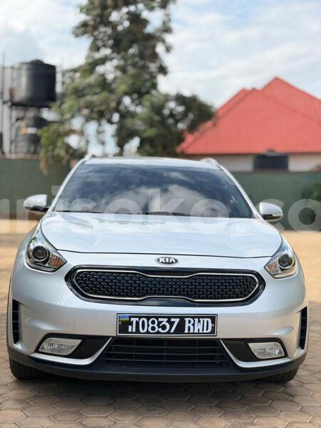 Big with watermark kia niro rwanda kigali 19900